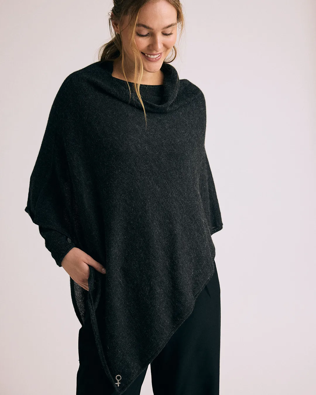 Eos Poncho_Antracite_1